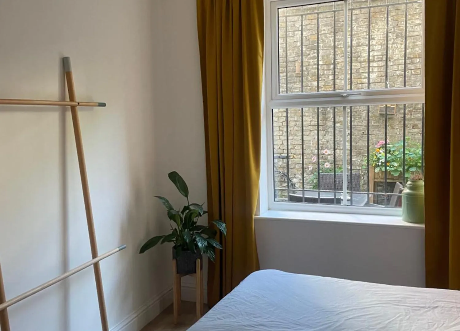 Little Victorian Conversion Apartment London