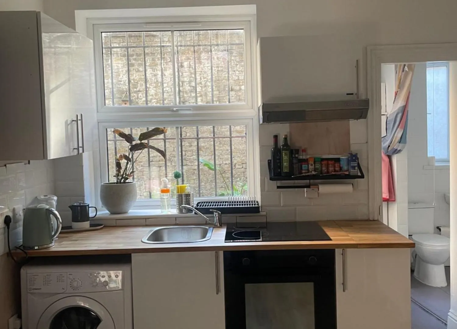 Little Victorian Conversion Apartment London