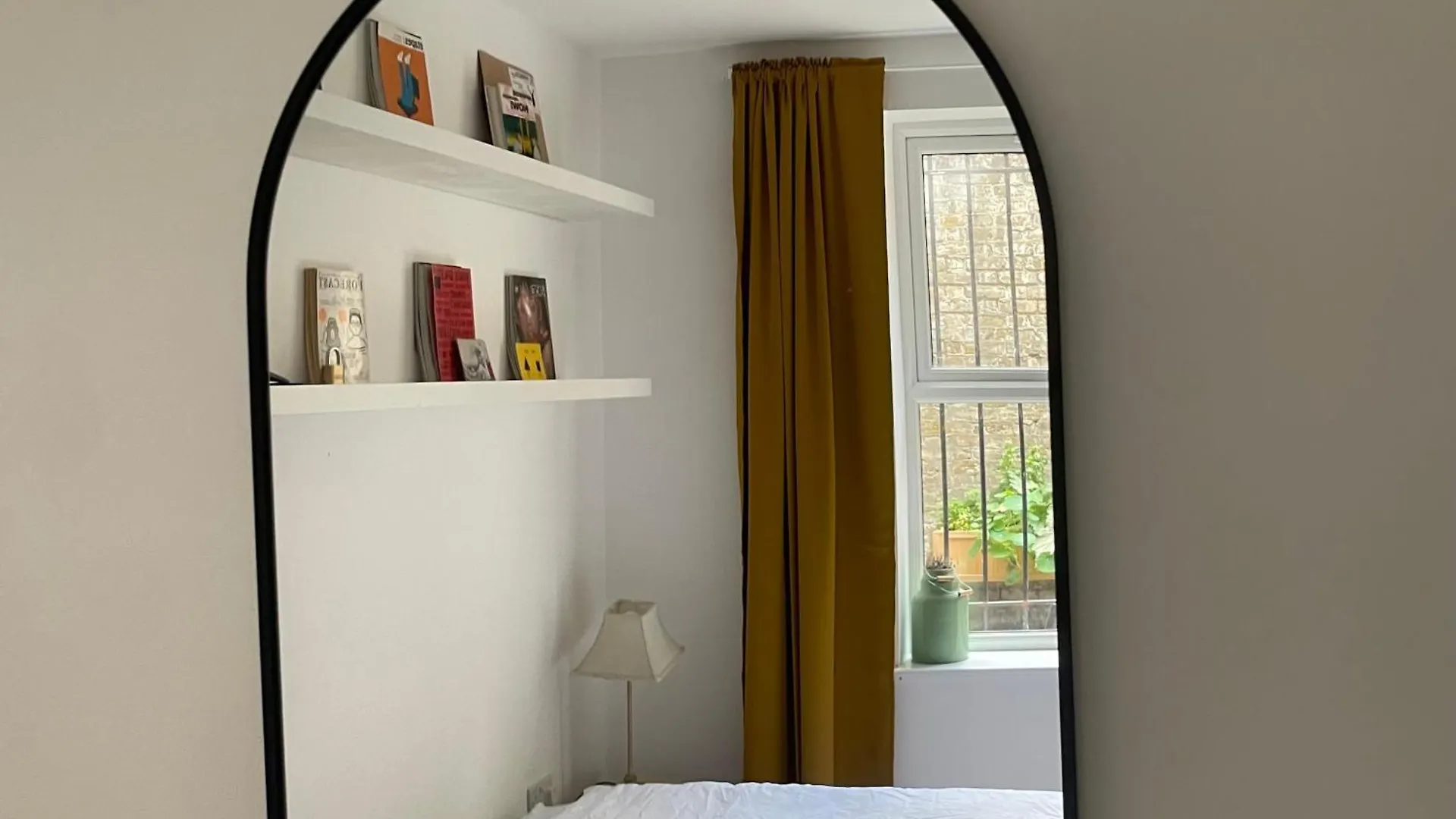 Little Victorian Conversion Apartment London United Kingdom