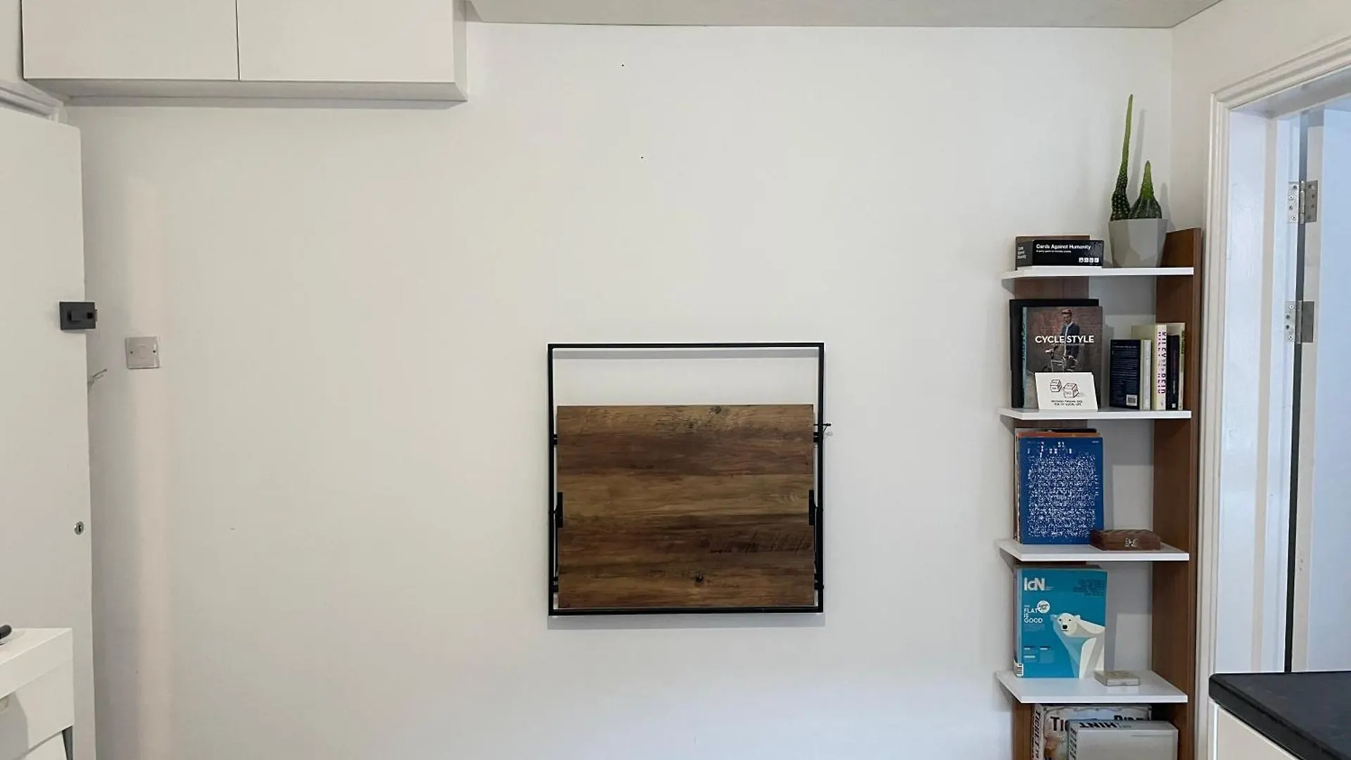 Little Victorian Conversion Apartment London 0*,  United Kingdom